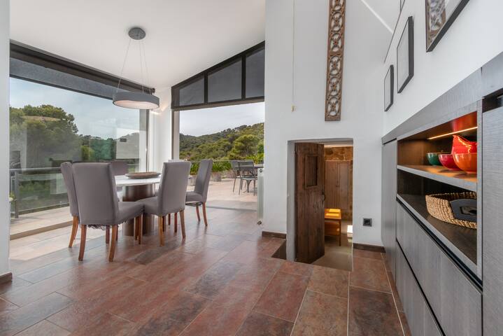 Espectacular villa en Begur gallery image 4