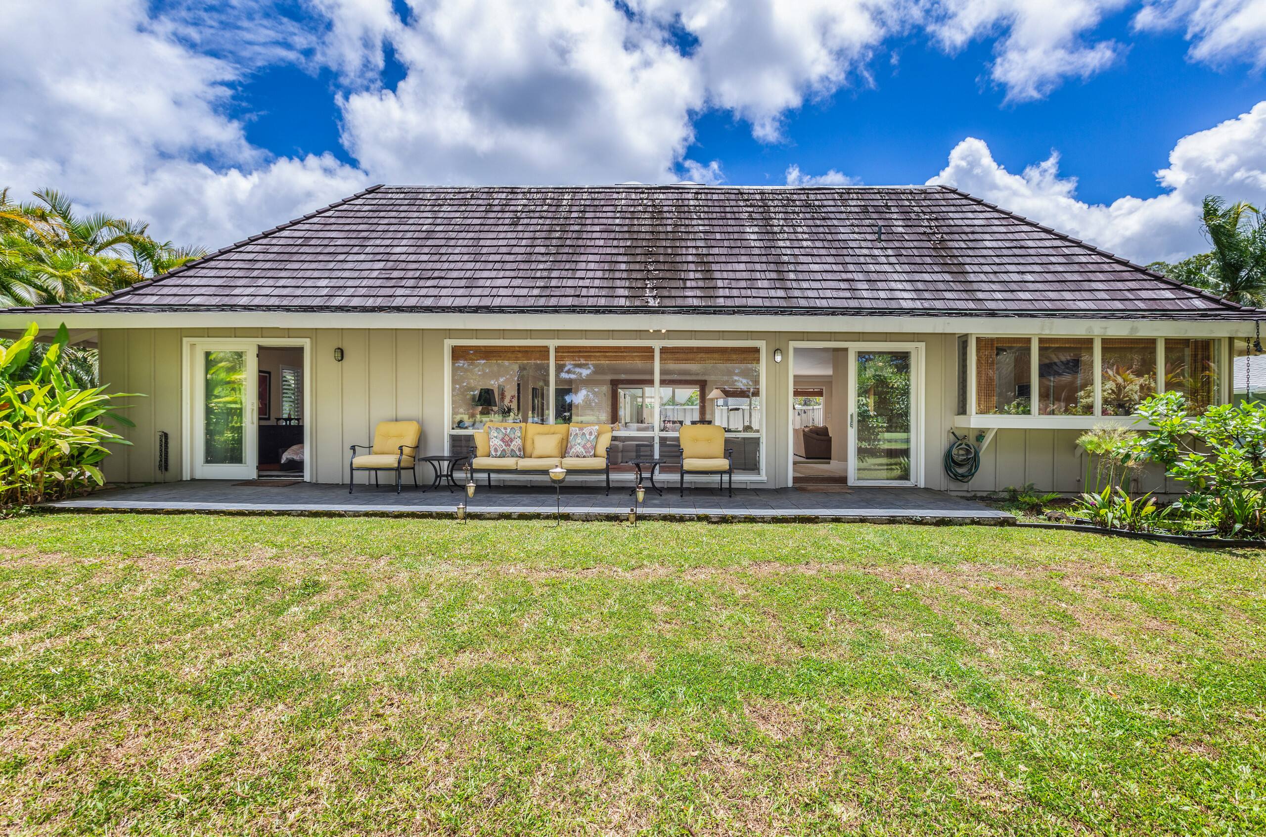 Home in Princeville · ★4.94 · 2 bedrooms · 2 beds · 2 baths - Image 32