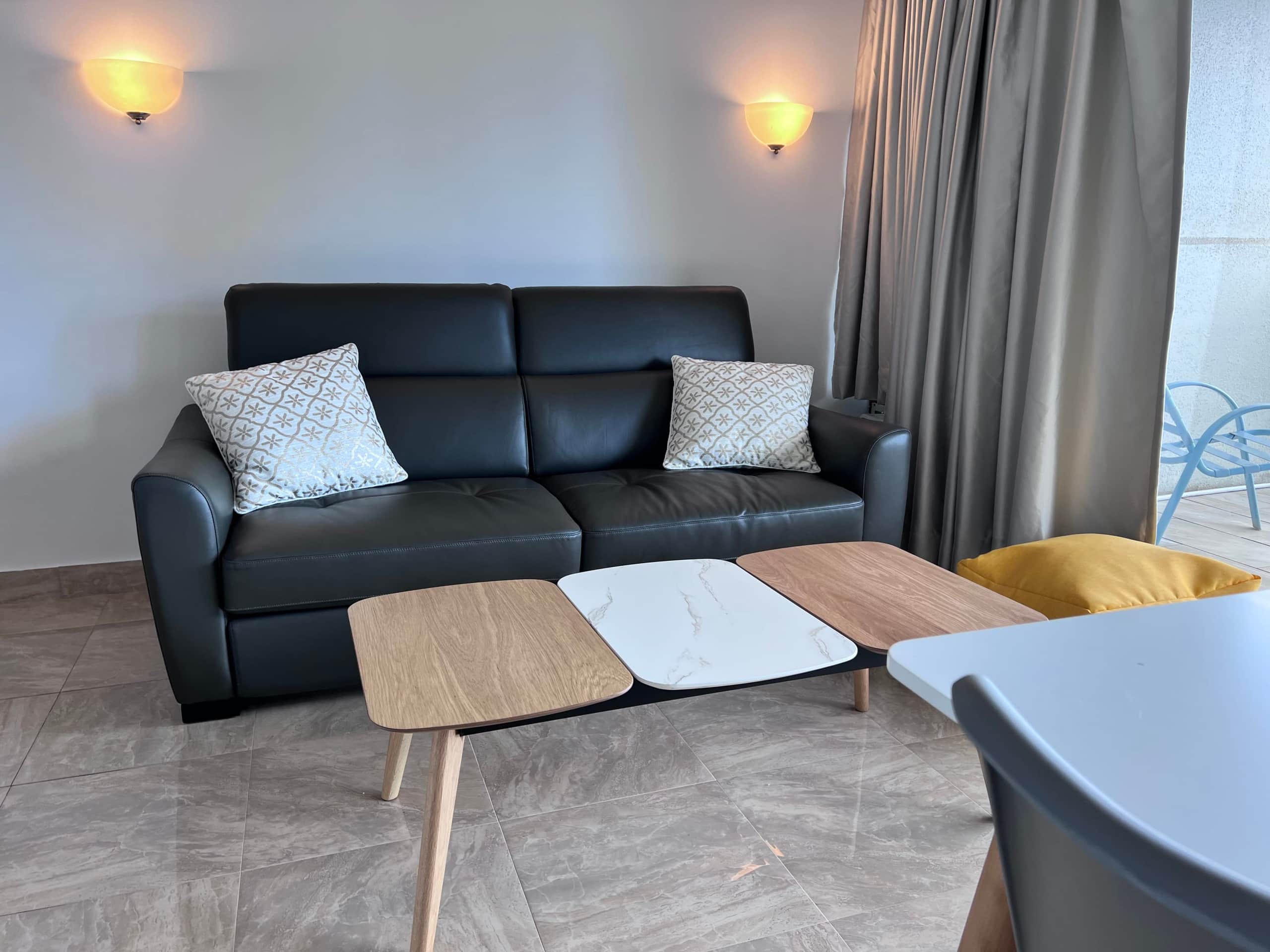Condo in Honolulu · ★4.8 · 1 bedroom · 2 beds · 1 shared bath - Image 1