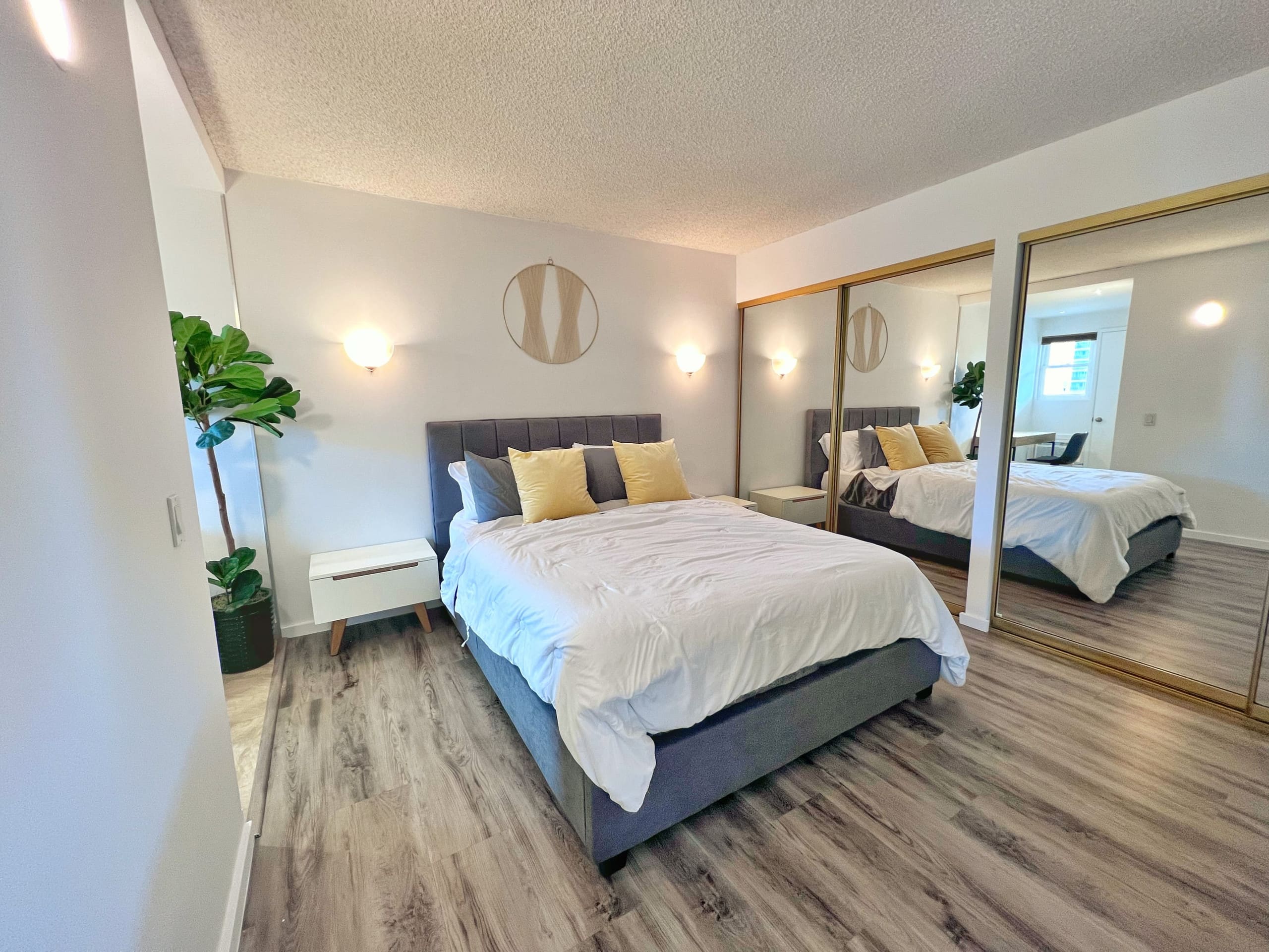 Condo in Honolulu · ★4.8 · 1 bedroom · 2 beds · 1 shared bath - Image 8