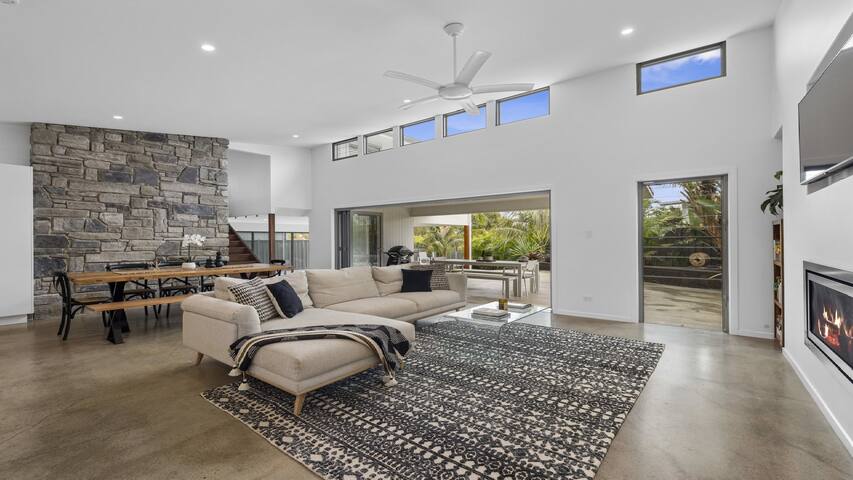 Serendipity – Pool, Pets OK, Fireplace, Village gallery image 3