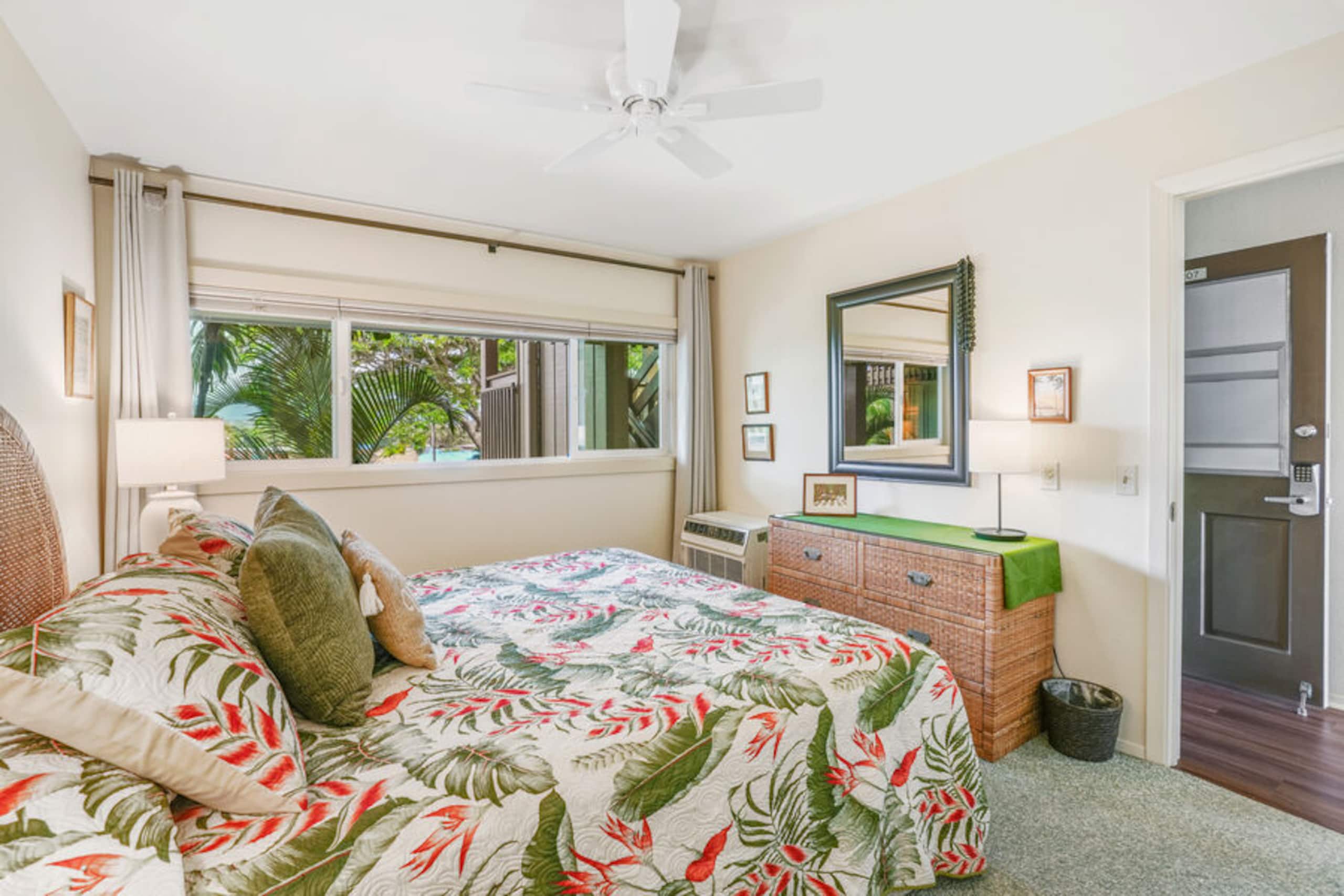 Condo in Kapaa · ★4.88 · 1 bedroom · 1 bed · 1 bath - Photo 6