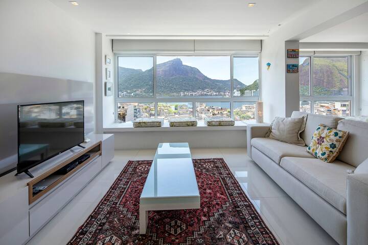 Riou018 Ipanema 2 suítes vista lagoa gallery image 2