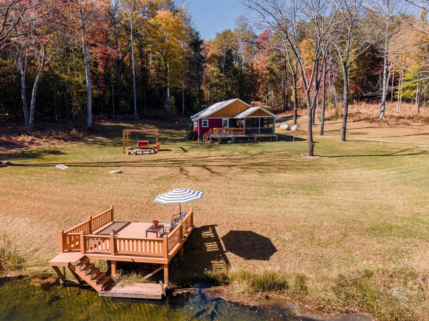 The Rustic Ruby, photo 8