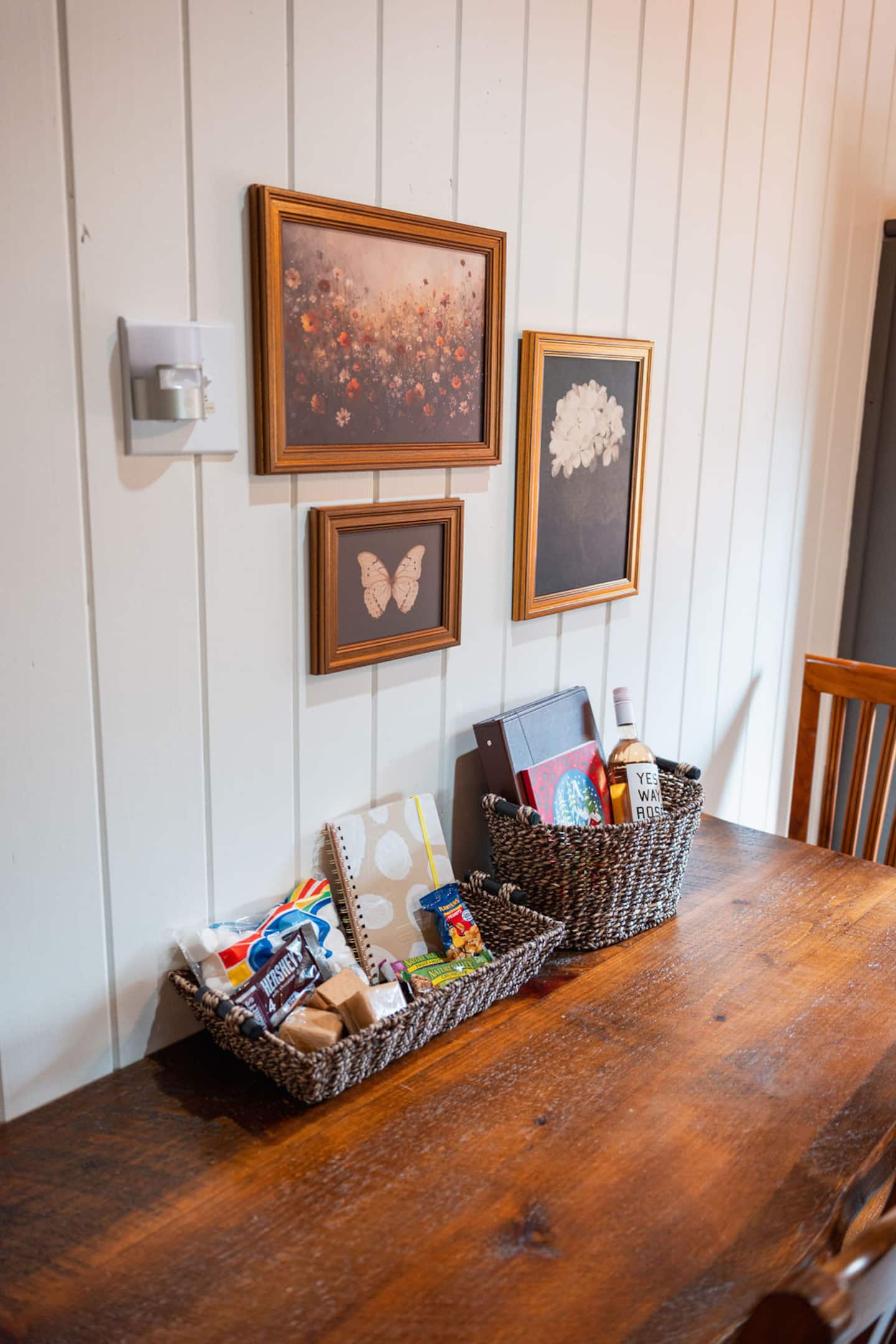 Find your welcome basket stocked with snacks waiting the moment you walk through the door.