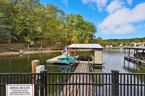 Amazing Cove, Fenced Yard, & Game Room!