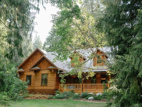 Ancient Cedars Lodge