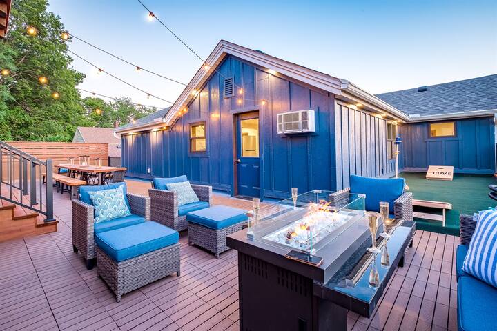 Celebrate Downtown | Rooftop Patio | Arcade gallery image 5