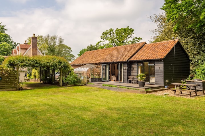 The Lodge, Wherstead - Ipswich