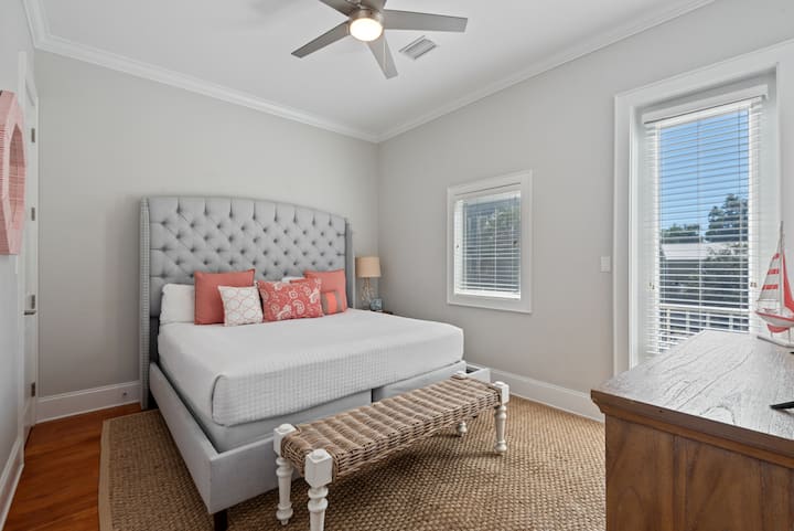 King Bedroom