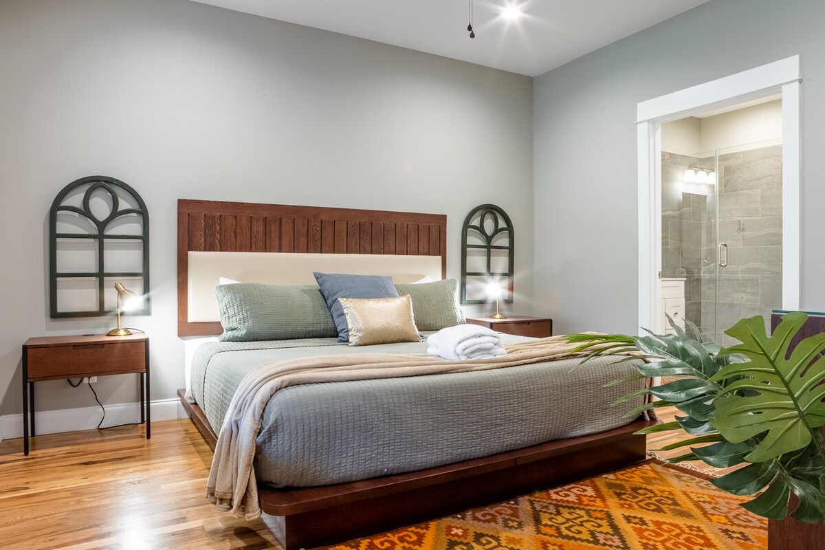 Ძირითადი საძინებელი ძირითადი