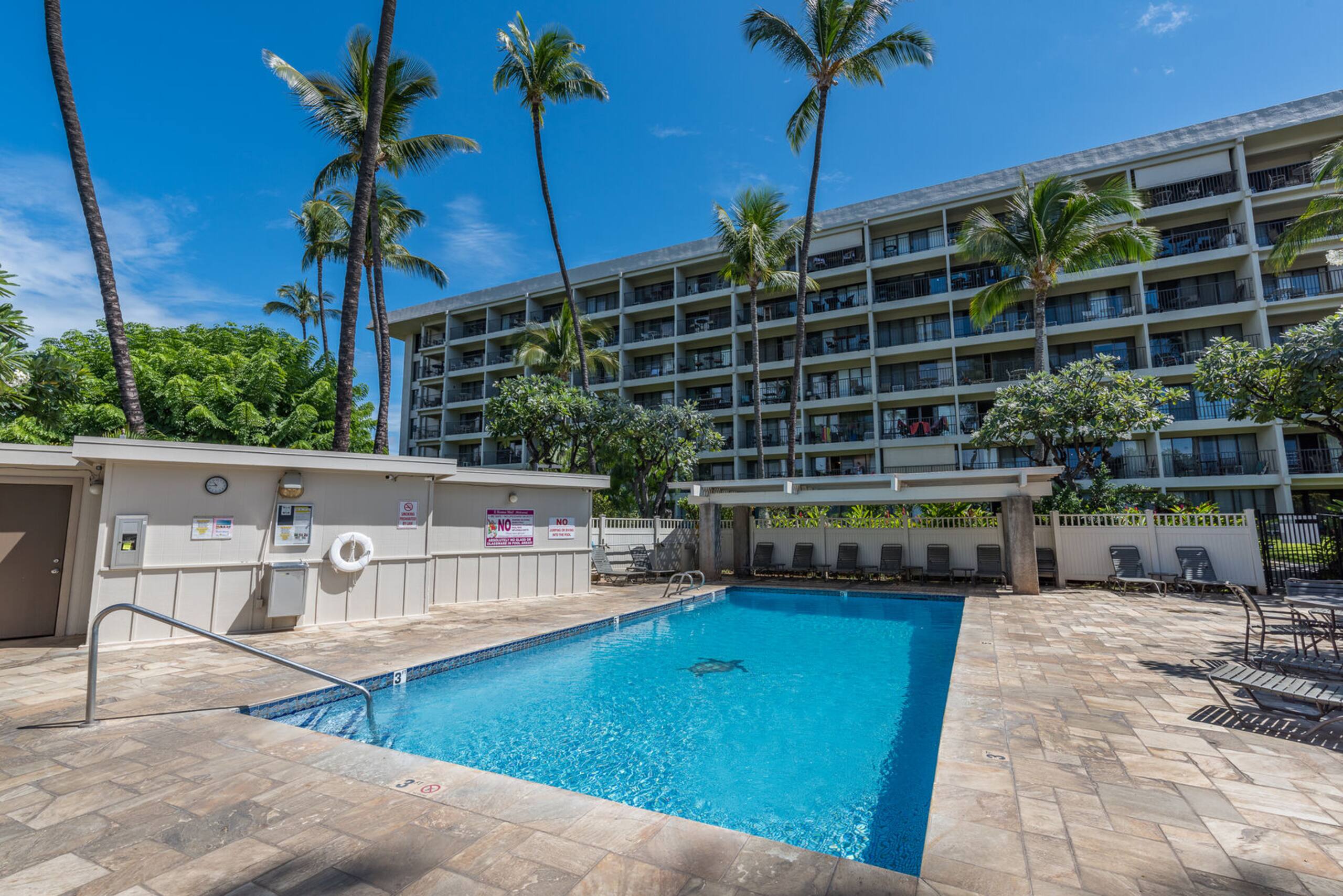 Condo in Kihei · ★4.67 · 1 bedroom · 2 beds · 1 private bath - Image 27