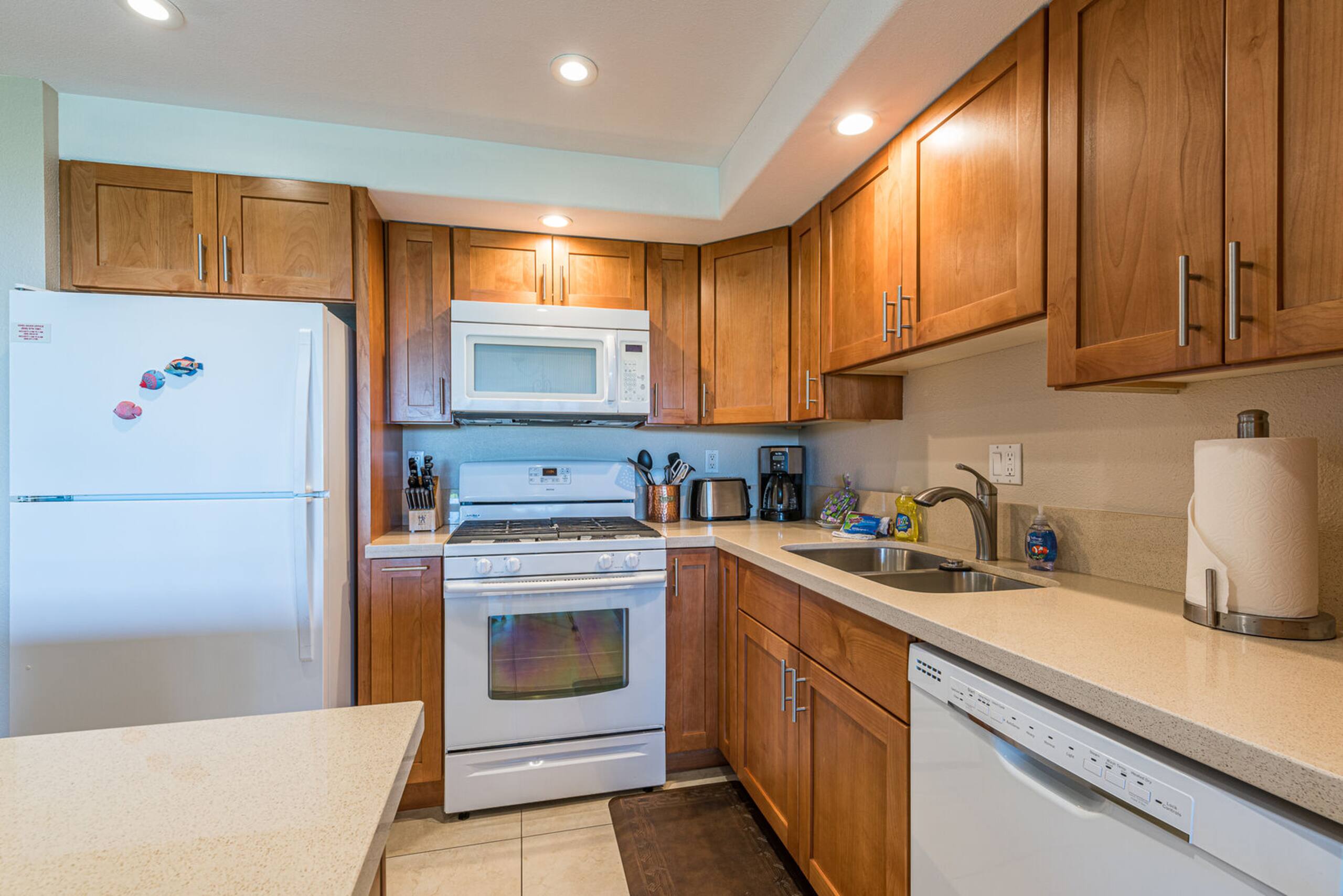 Condo in Kihei · ★4.67 · 1 bedroom · 2 beds · 1 private bath - Image 9
