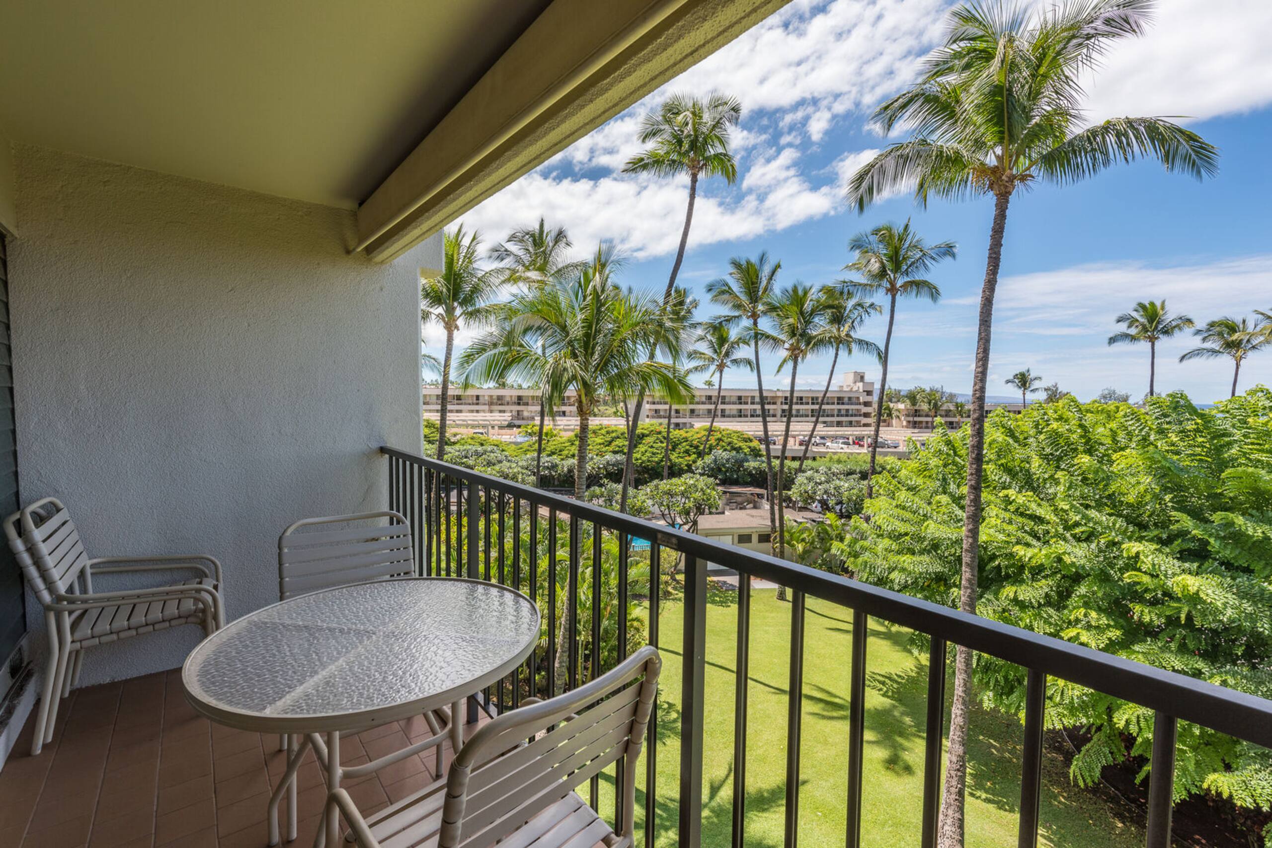Condo in Kihei · ★4.67 · 1 bedroom · 2 beds · 1 private bath - Image 20