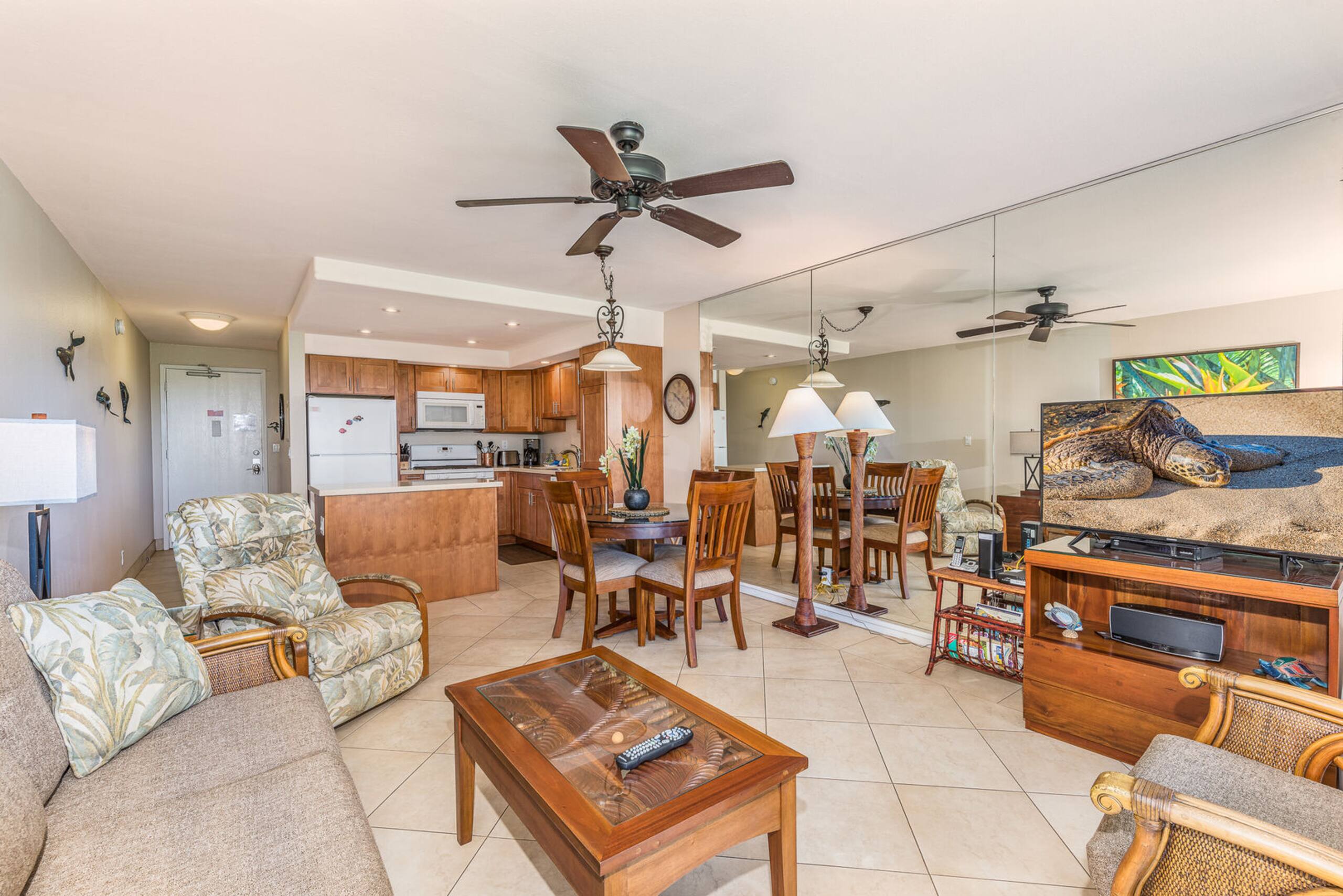 Condo in Kihei · ★4.67 · 1 bedroom · 2 beds · 1 private bath - Image 2