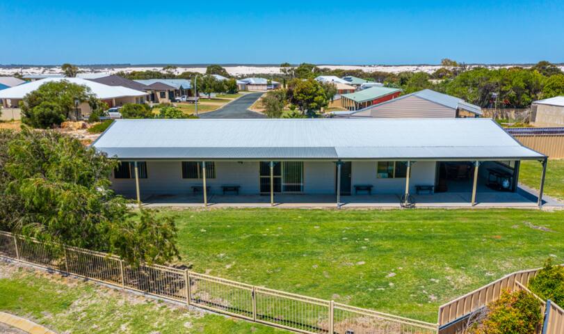 Sand and Sea Escape gallery image 2