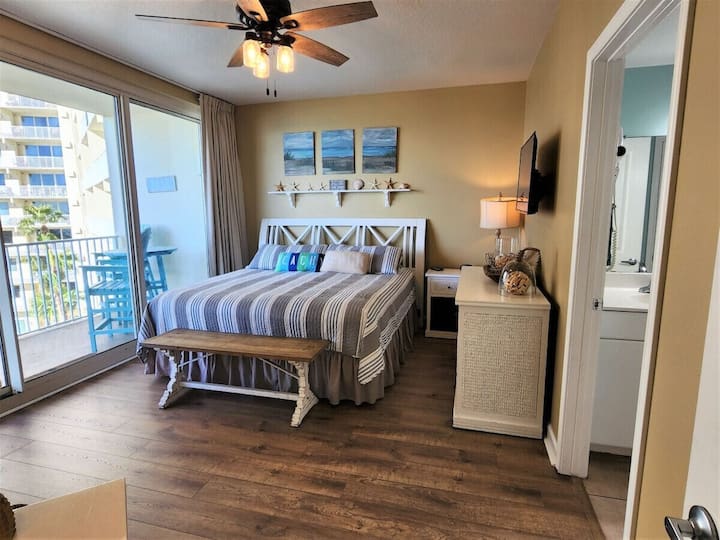 главна спалня - суперголямо двойно легло