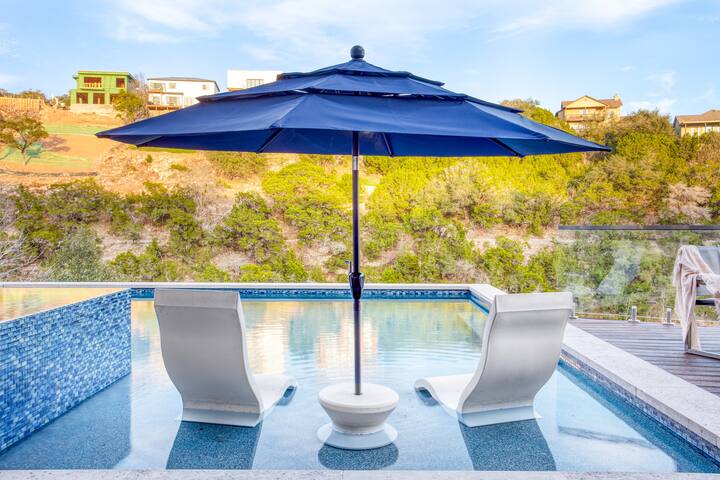 Luxe w/ Lakeview, Pool, Hot Tub, Fire Pit | Barton gallery image 2