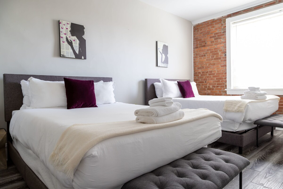 6号卧室-标准双人床