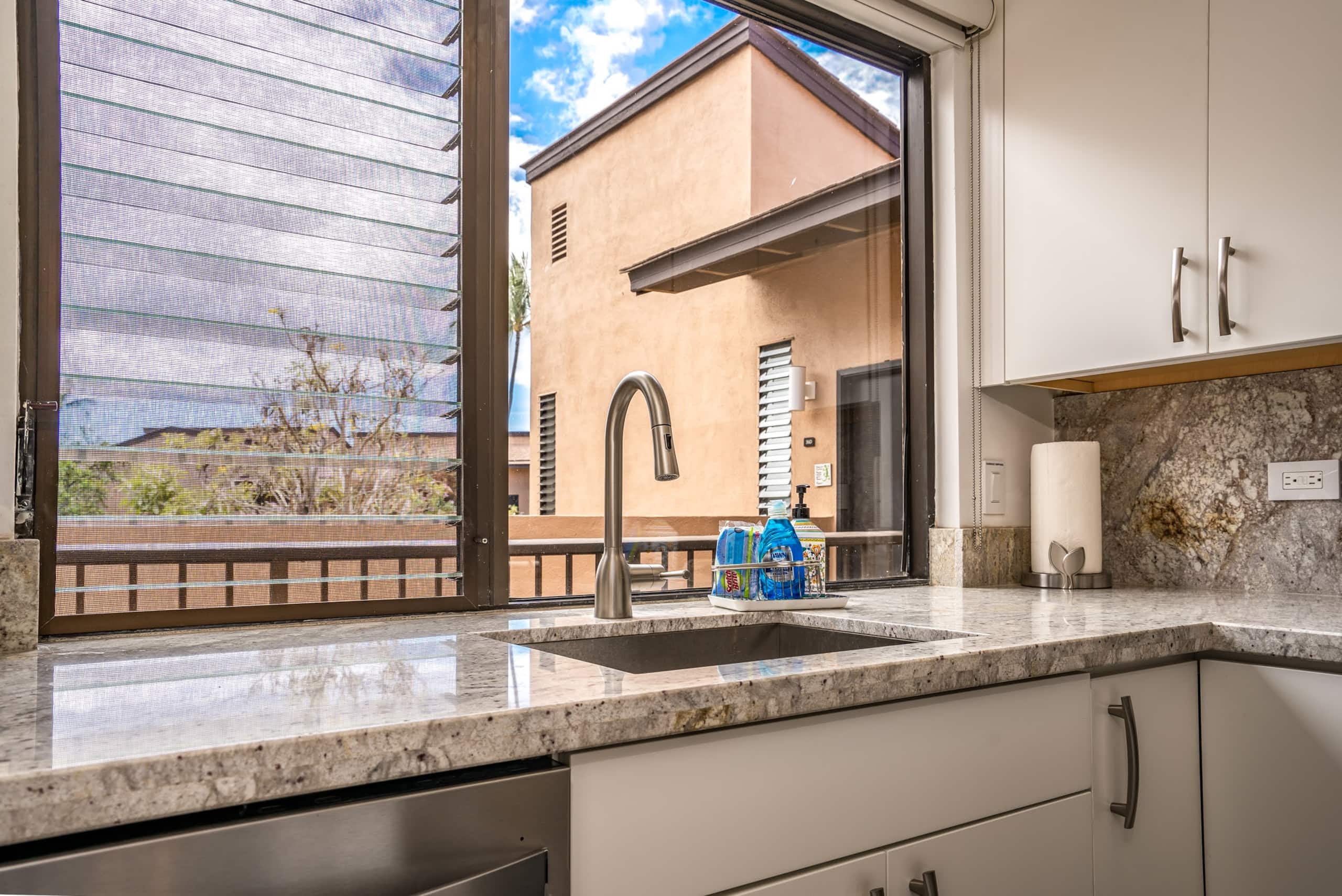 Condo in Kihei · ★4.59 · 1 bedroom · 2 beds · 2 baths - Image 16