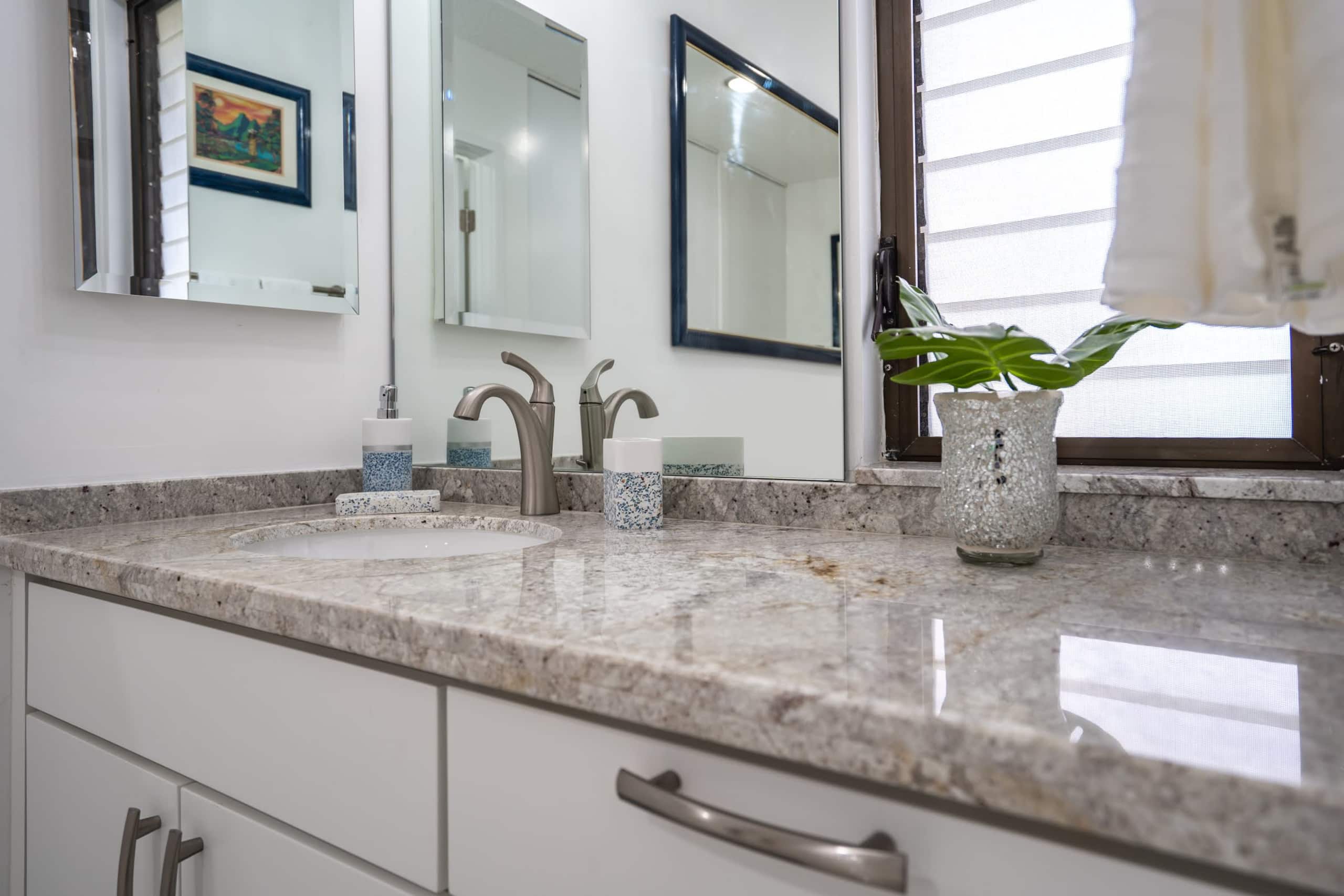 Condo in Kihei · ★4.59 · 1 bedroom · 2 beds · 2 baths - Image 23