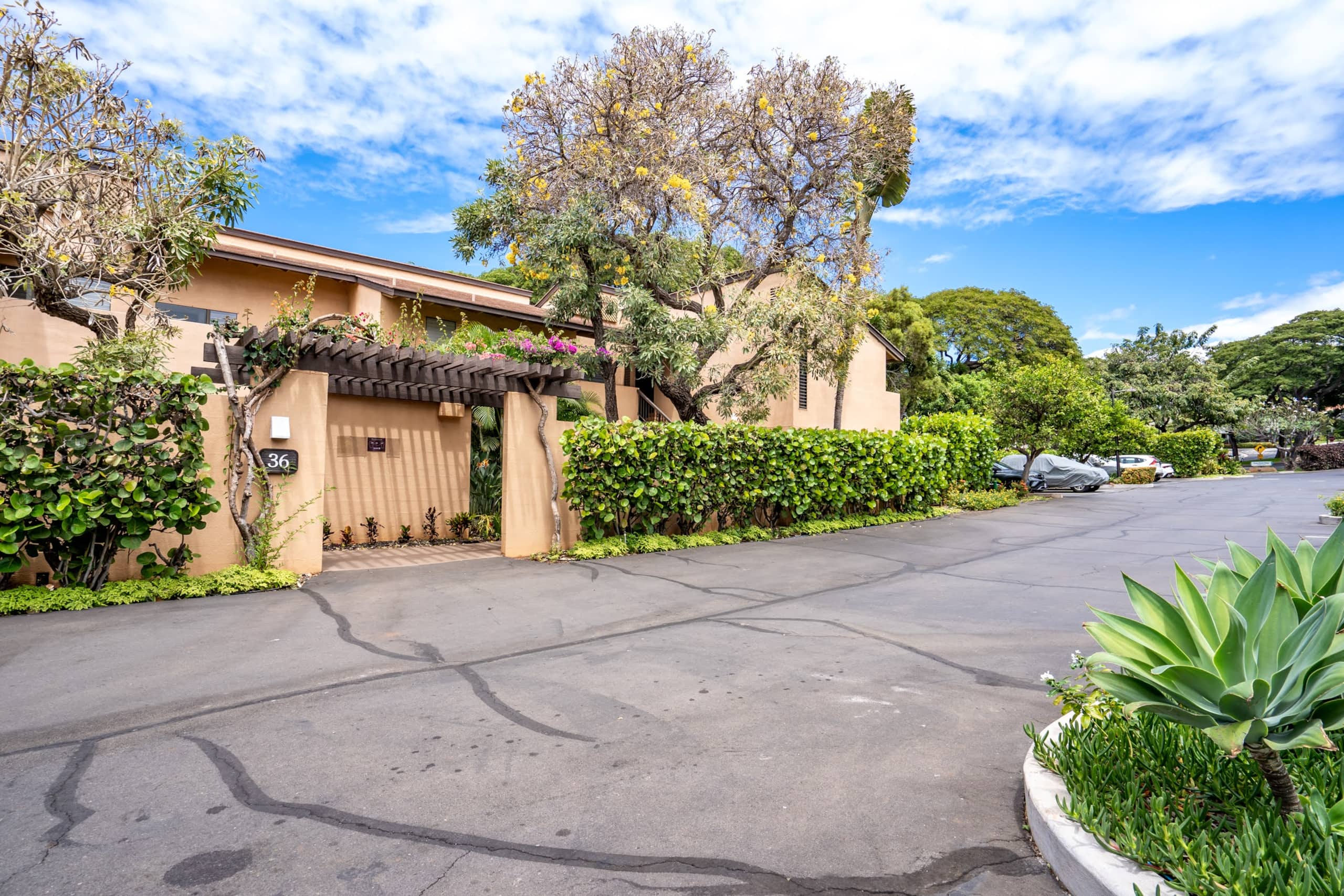 Condo in Kihei · ★4.59 · 1 bedroom · 2 beds · 2 baths - Image 39