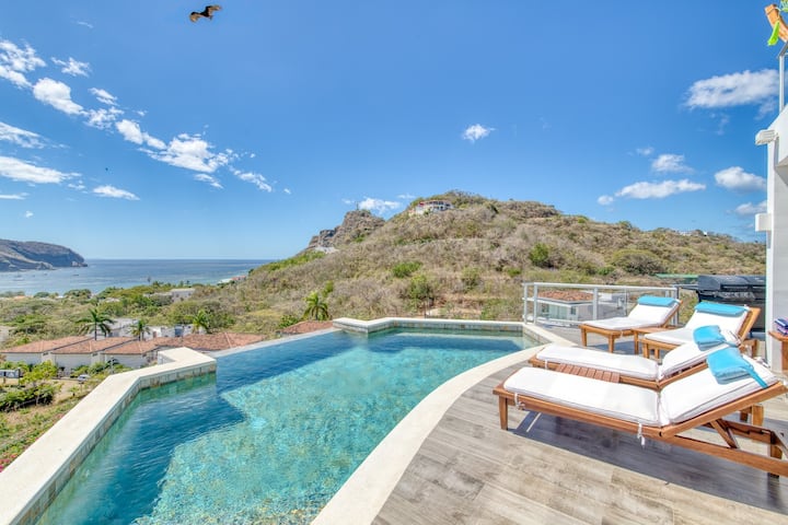 Fantastic full service home, superb reviews, best