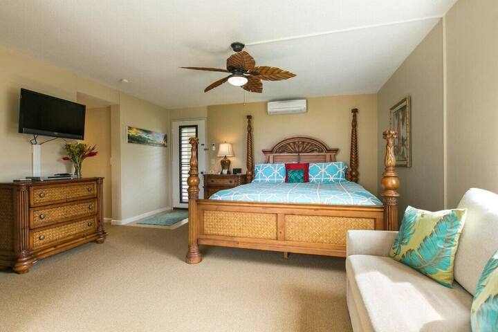 2BR/2BA Hanalei Bay | Iconic Bali Hai Ocean Views gallery image 3