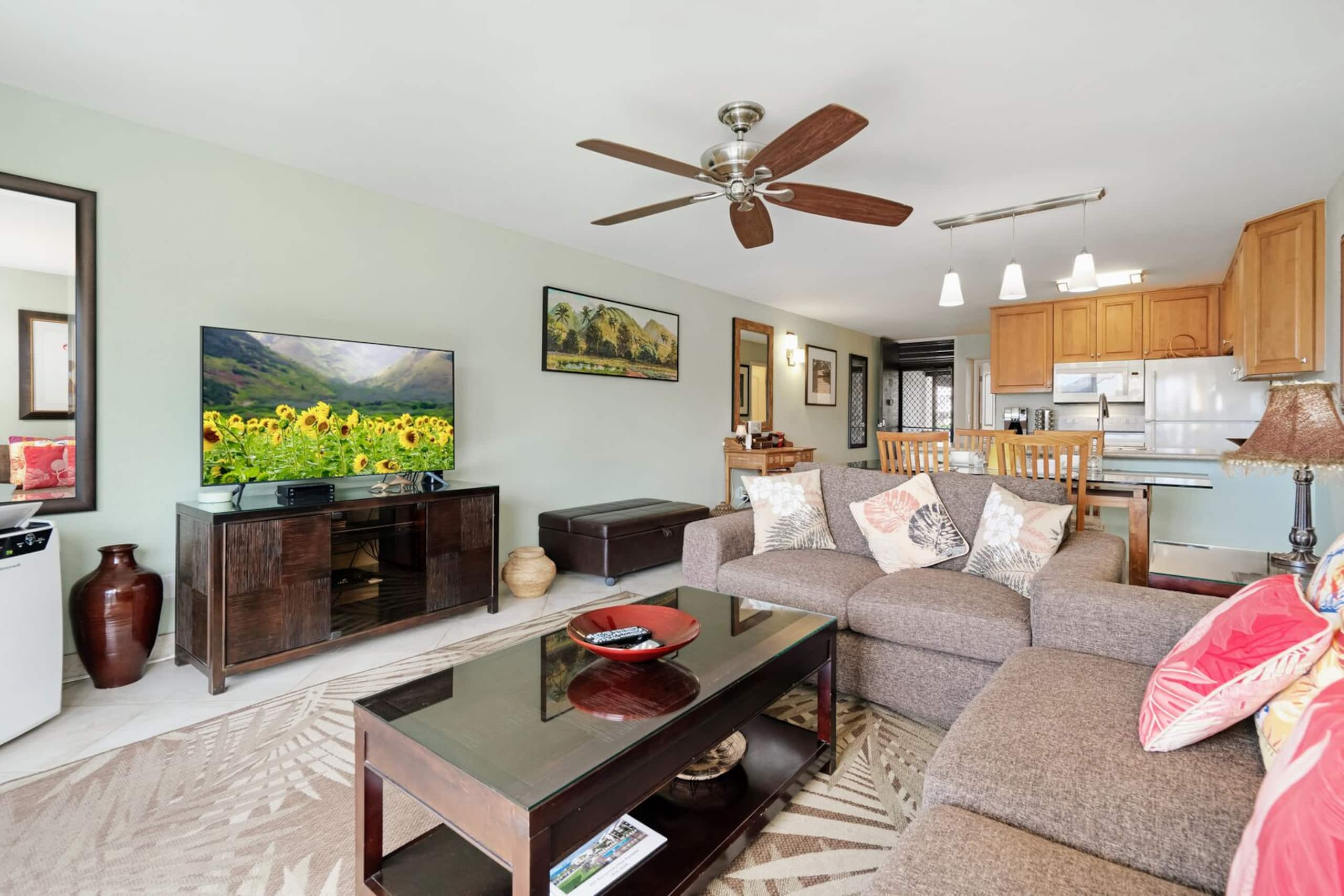 Condo in Kihei · ★4.83 · 1 bedroom · 2 beds · 1 bath - Image 36