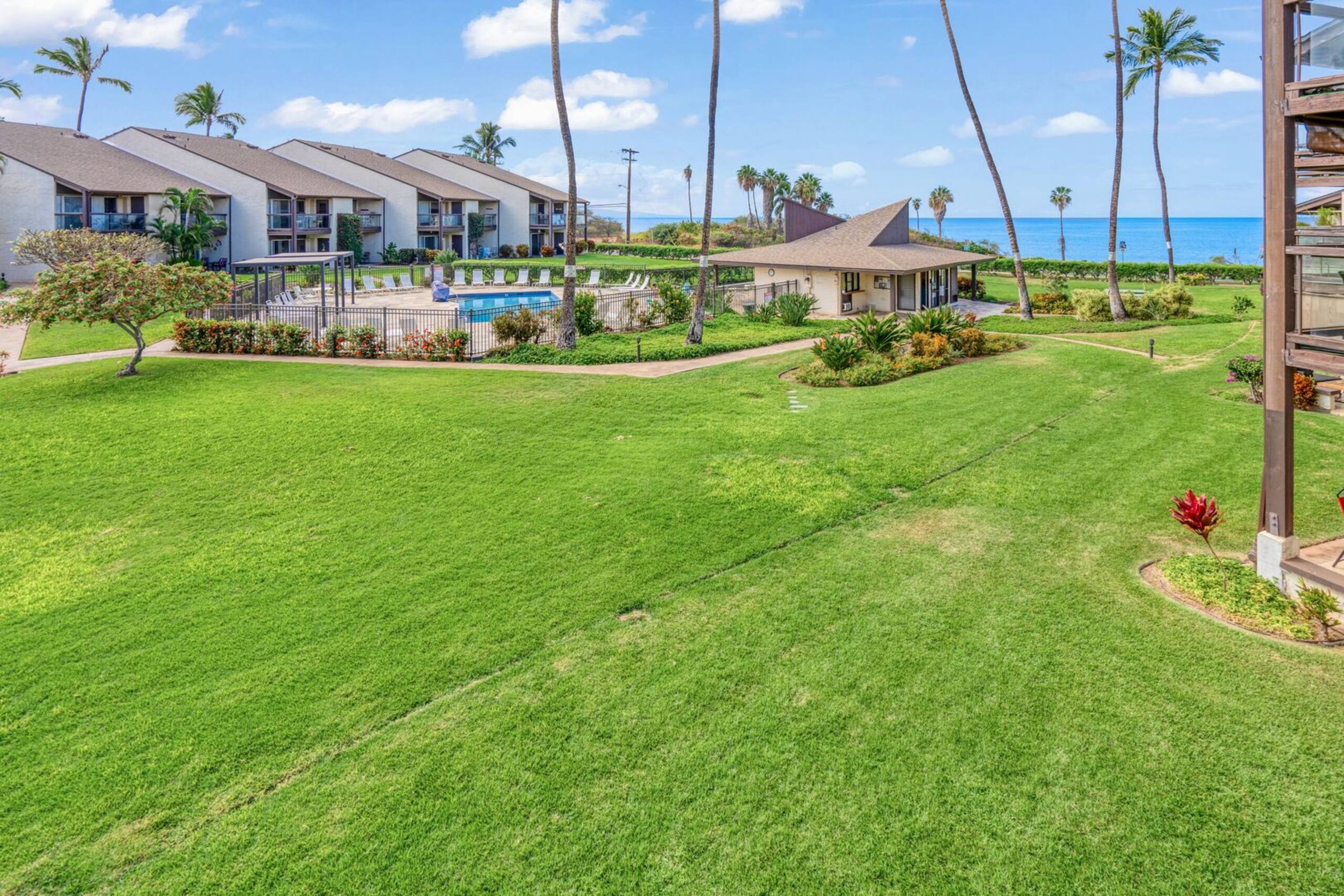Condo in Kihei · ★4.83 · 1 bedroom · 2 beds · 1 bath - Image 37