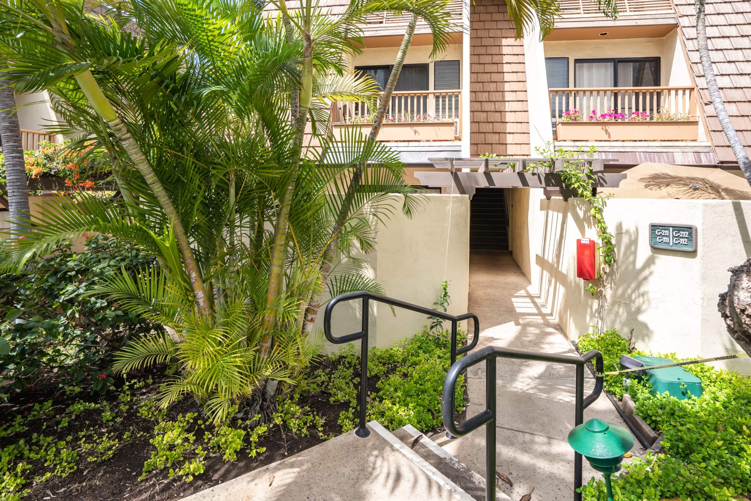 Condo in Kihei · ★4.88 · 2 bedrooms · 4 beds · 2 shared baths - Image 42