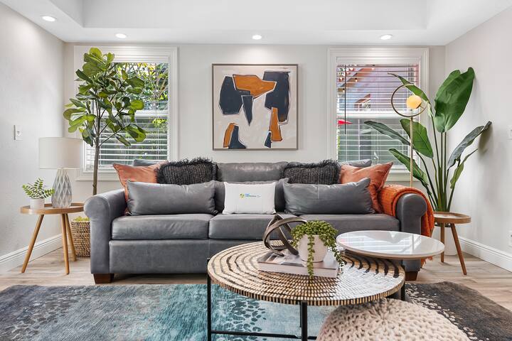 Welcome to the Coconut Cottage! gallery image 2