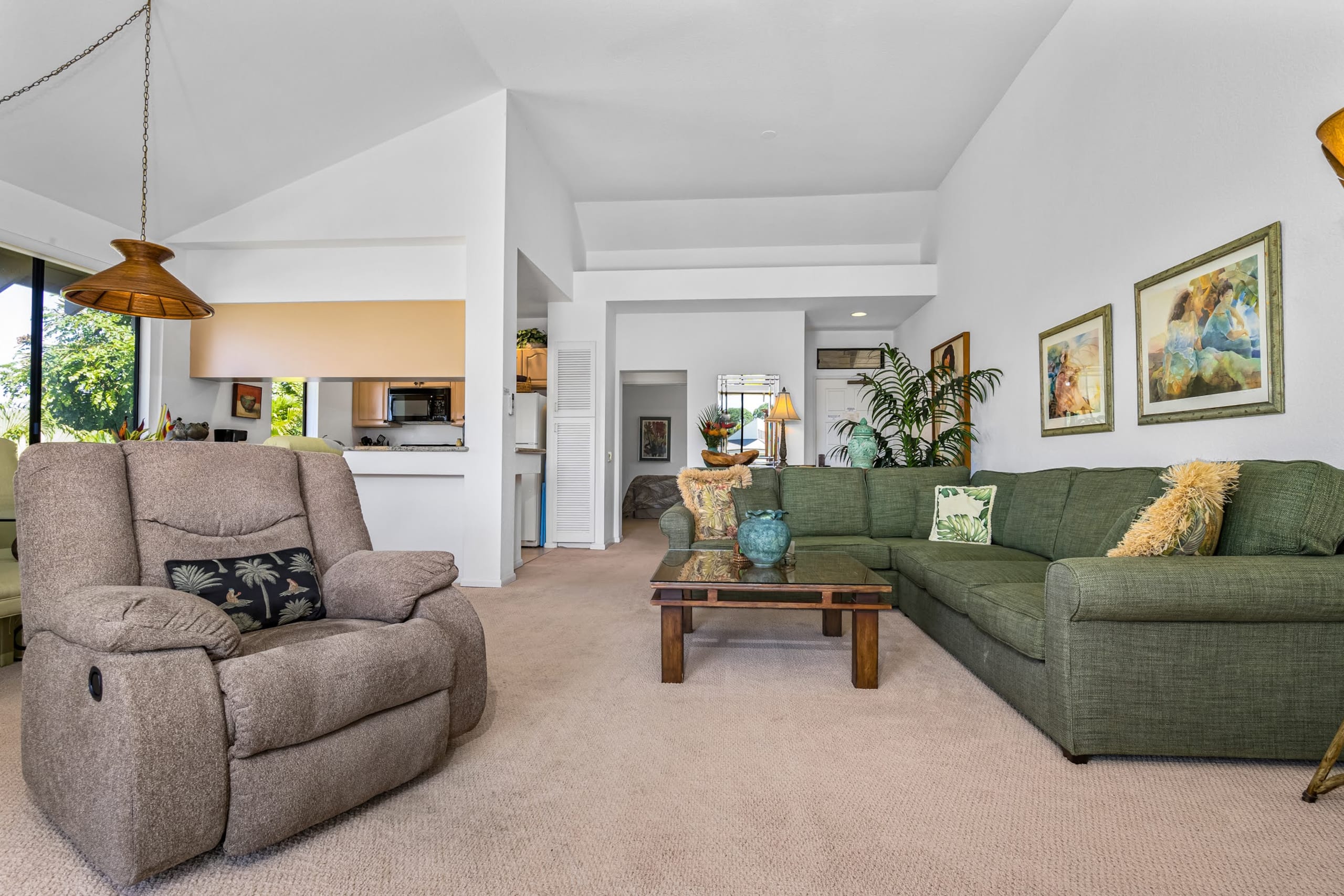 Condo in Wailea · ★4.74 · 1 bedroom · 1 bed · 2 baths - Image 11