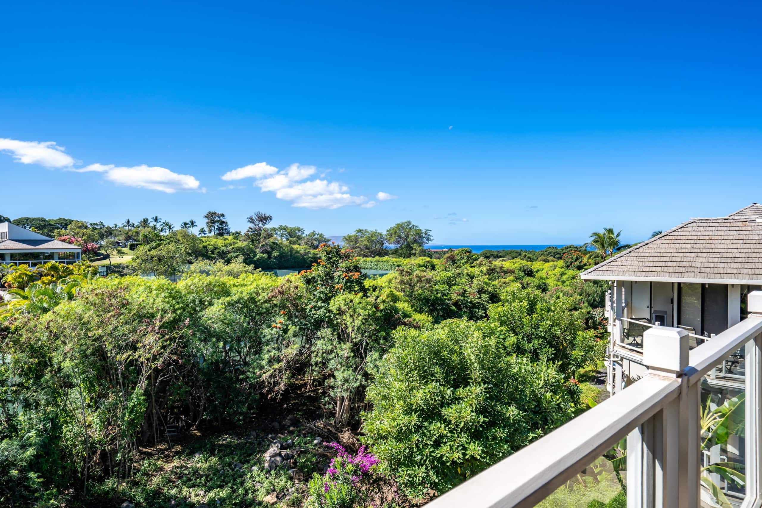 Condo in Wailea · ★4.74 · 1 bedroom · 1 bed · 2 baths - Image 2