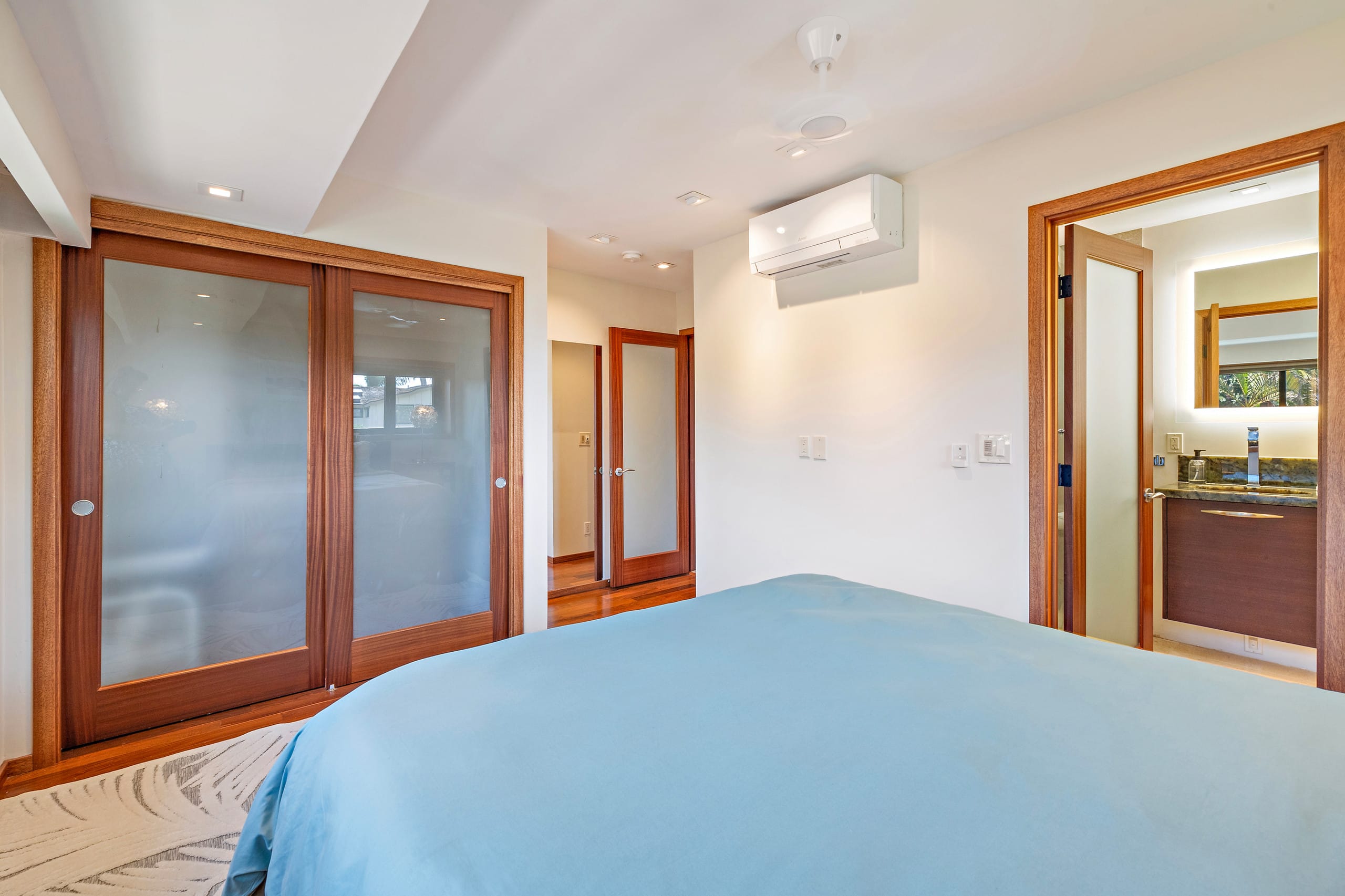 Townhouse in Lahaina · ★4.83 · 2 bedrooms · 2 beds · 2.5 baths - Image 23