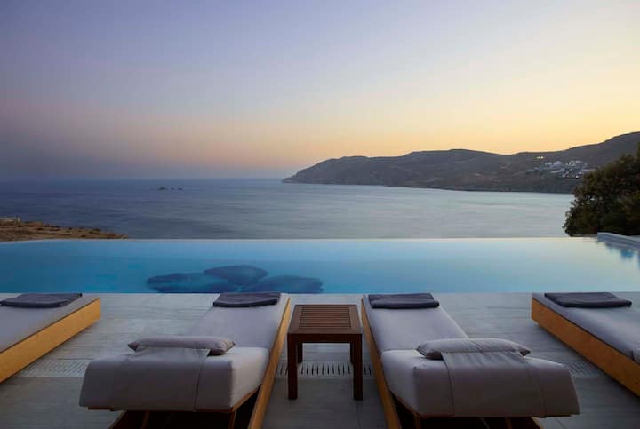 R 3176 Nicole Villa - Mykonos