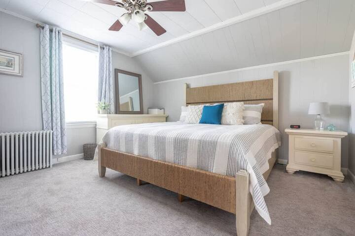 Most desirable neighborhood Backyard Patio & Firep gallery image 5