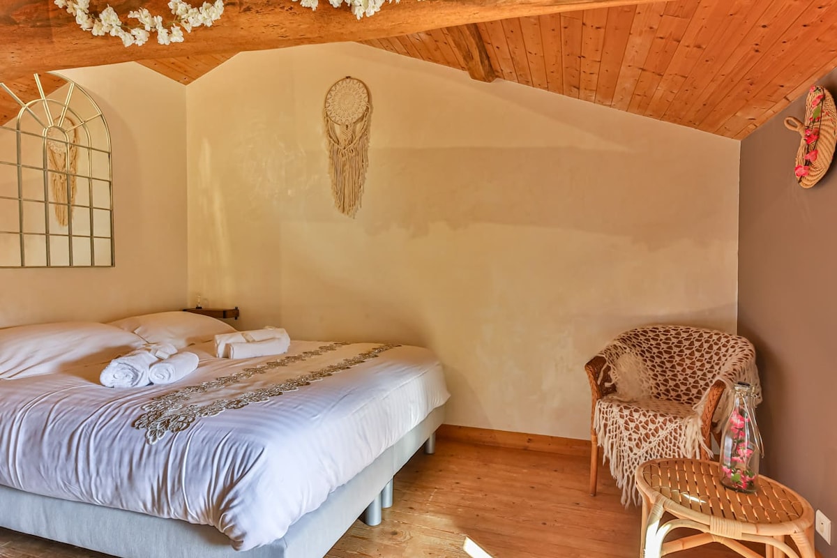 საძინებელი 4