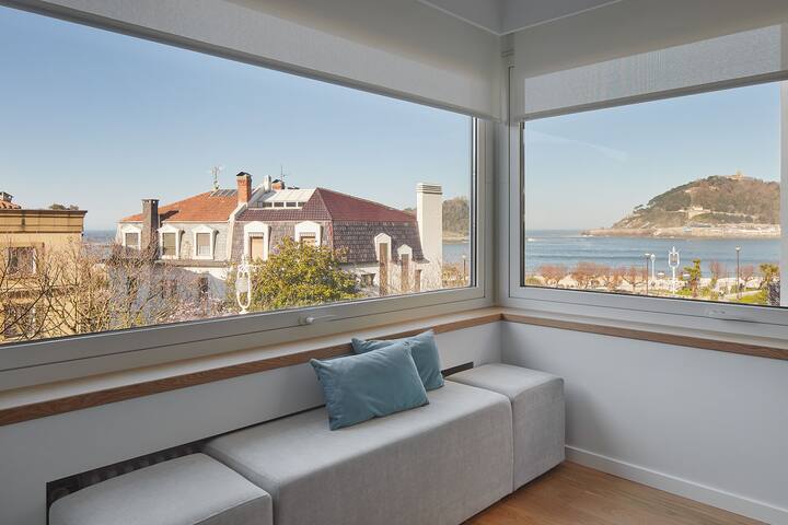 Nautiko by FeelFree Rentals gallery image 2