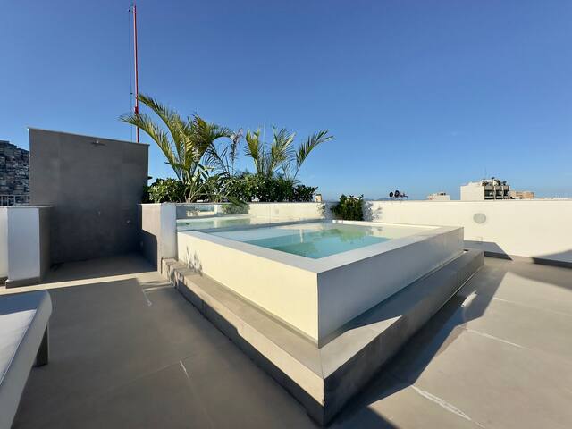 Luxury Penthouse with Pool in Ipanema gallery image 5