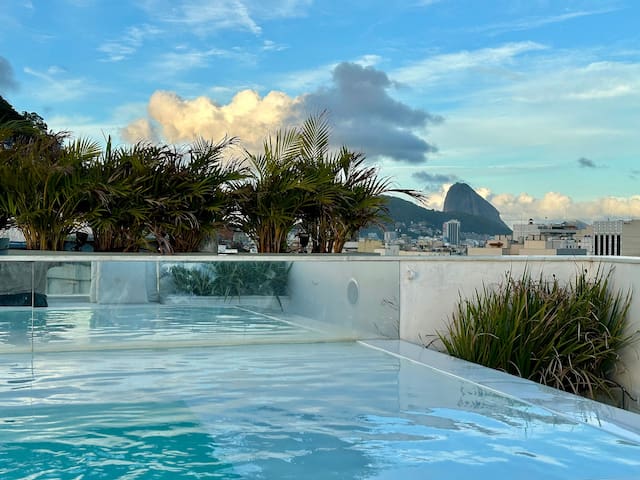 Luxury Penthouse with Pool in Ipanema gallery image 3