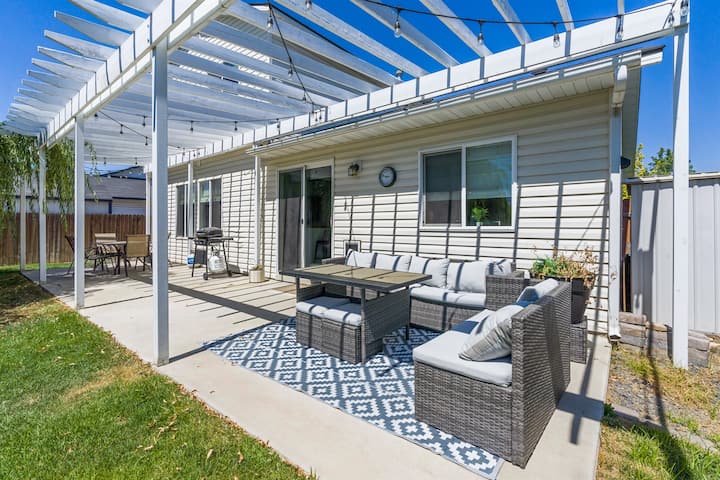 Spacious Caldwell/nampa Home | Fire Pit, Bbq Patio - 愛達荷州