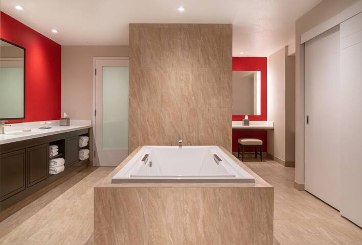 Suiteness managed Airbnb listing 2