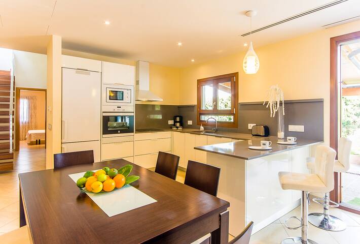 Casa de los Pinos gallery image 5