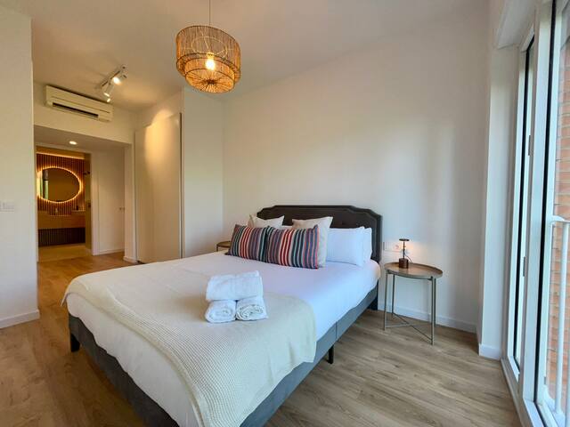 Luisa Vila Olimpica Beach gallery image 3