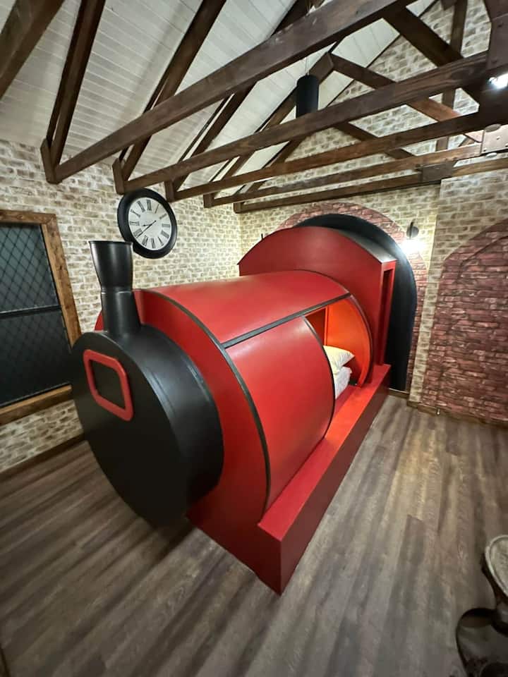 Magic of Wizards of ChampionsGate Houses for Rent in