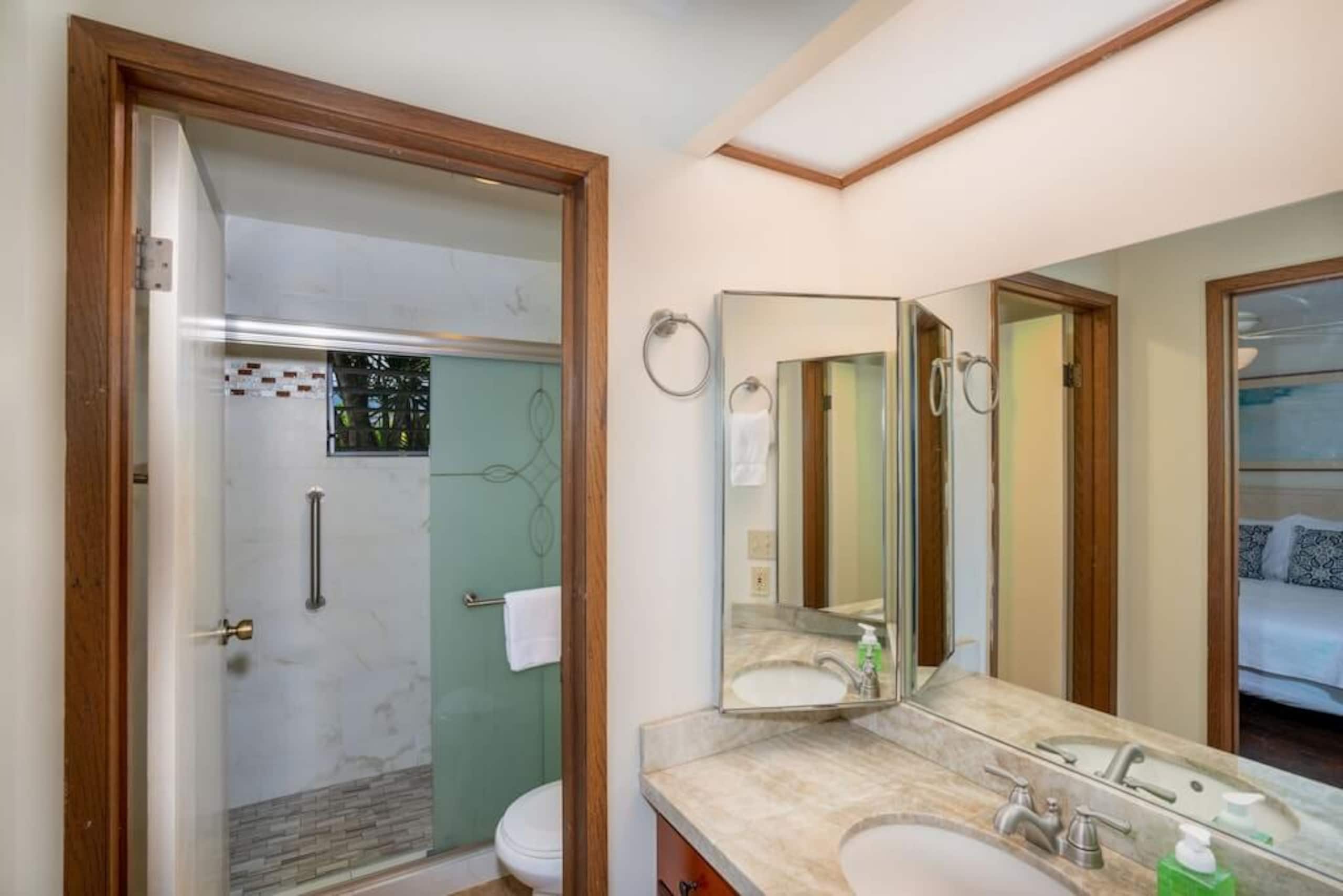 Condo in Princeville · ★4.79 · 2 bedrooms · 2 beds · 2 private baths - Image 12