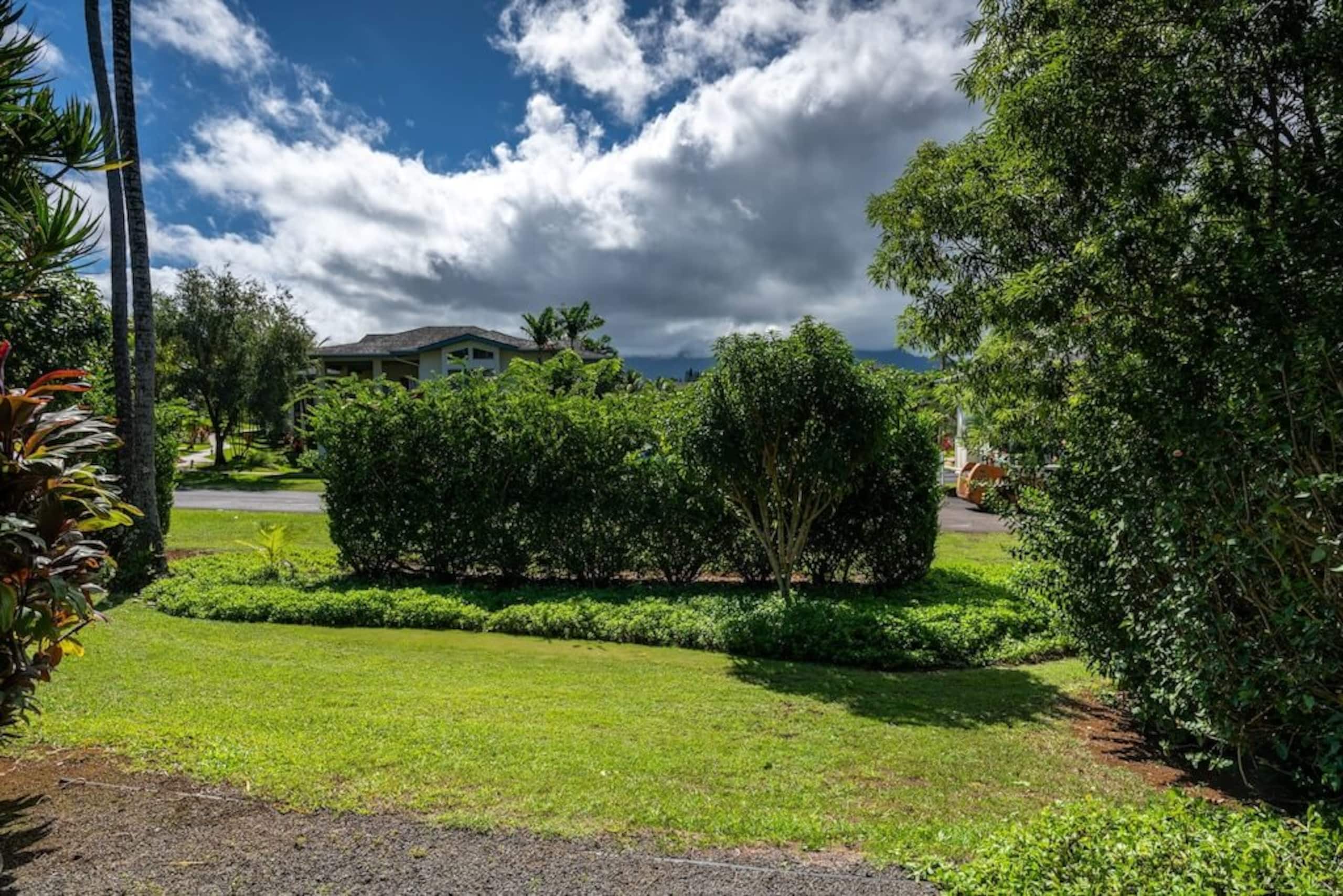 Condo in Princeville · ★4.79 · 2 bedrooms · 2 beds · 2 private baths - Image 19
