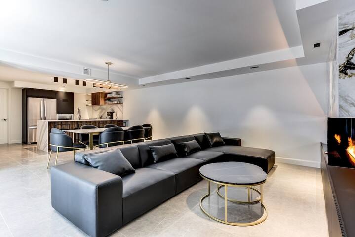 Standard Suite gallery image 2