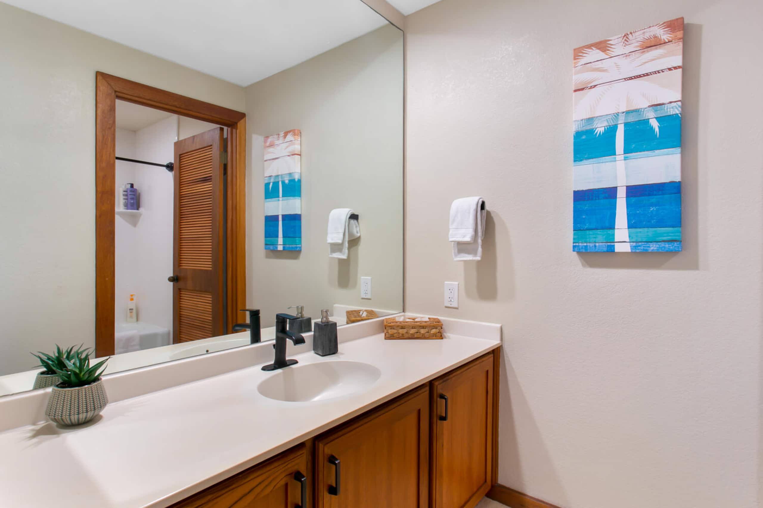 koolkondo Kapili 52 Ocean Front Condo - Image 19